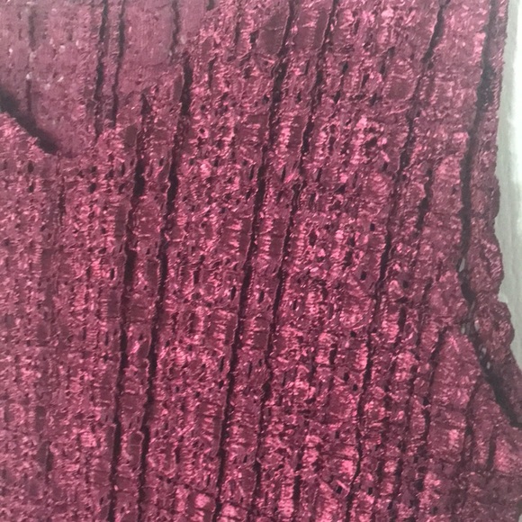 90s Burgundy stretch tank top - Picture 2 of 4